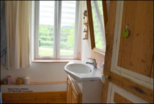 Maison de famille à la campagne, 6 pièces à SAINT PIERRE BELLEVUE (23) avec un jardin