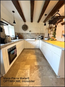 Maison de famille ou gîtes, tables d'hôtes de 10 pièces à Vallières (23)
