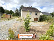 Jolie maison avec beau jardin  à TARNAC (19)