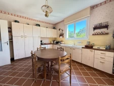 Department of Vienne (86) For sale: Contemporary 10-room house of 317.05 m2