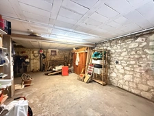 Dept de la Vienne 86 A vendre propriété de 8 pièces Terrain 10629 m2 CHATELLERAULT (86)