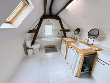 Department of Vienne (86) Townhouse for sale, 7 rooms, 167.51 m2 in CHATELLERAULT (86)