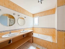 Dept of Vienne (86) Single-story house for sale with 5 rooms in ANTRAN (86)