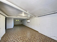 Dpt Vienne (86), for sale CHATELLERAULT house P7 of 174 m² - Land of 1,229.00 m² 