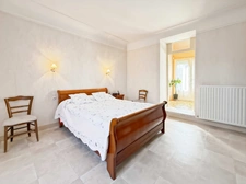 Department of Vienne (86) Single-storey house for sale with 8 rooms CHATELLERAULT (86)