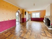  Dpt Vienne (86), for sale in VOUNEUIL SUR VIENNE (86) 6-room house of 136 m2, land 1213 m2