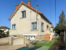 Vienne department (86) - 5-room house for sale 