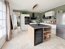 Department of Vienne (86) Character house for sale, 8 rooms, CHATELLERAULT (86)