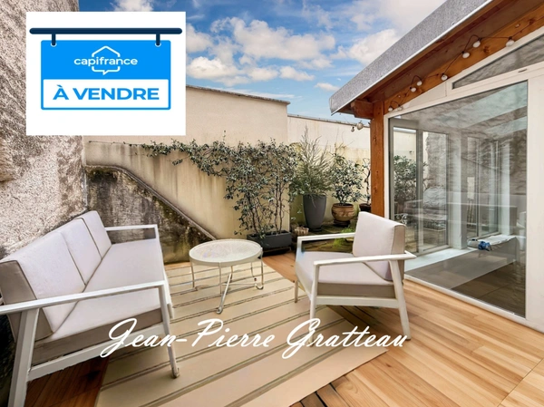 DEPT DE LA VIENNE (86) A VENDRE Maison BOURGEOISE TYPE 8 pièces A CHATELLERAULT (86)