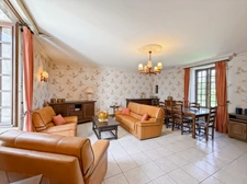 Dept de la Vienne (86) A vendre Propriété à vendre 5 pièces SERIGNY (86)
