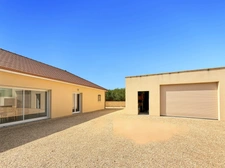 Dept de la Vienne (86) for sale Single storey 6 rooms, land 1298 m2 CHATELLERAULT (86)