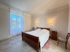 Department of Vienne (86) Single-storey house for sale with 8 rooms CHATELLERAULT (86)