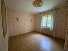  Dpt Vienne (86), for sale in VOUNEUIL SUR VIENNE (86) 6-room house of 136 m2, land 1213 m2