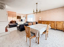Department of Vienne (86) Contemporary house 102.83 m2 land 857 m2 