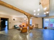 Dpt Vienne (86), for sale CHATELLERAULT house P7 of 220 m² - Land of 4,747.00 m² 