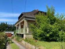 Dpt Vienne (86), for sale CHATELLERAULT house P7 of 174 m² - Land of 1,229.00 m² 