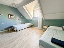 Department of Vienne (86) Character house, 8 rooms, for sale 
