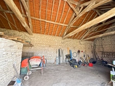 Dept de la Vienne (86) A vendre Propriété à vendre 5 pièces SERIGNY (86)