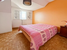 Department of Vienne (86) Contemporary house of 160 m² – Sought-after area in the east of the city
