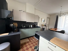 Dept de la vienne (86) Maison de ville à vendre, 8 pièces CHATELLERAULT (86)