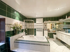 Dpt Vienne (86), for sale in Thuré, 16-room Mansion 670m2-35720 m2