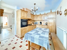 Department of Vienne (86) Single-storey house for sale with 8 rooms CHATELLERAULT (86)