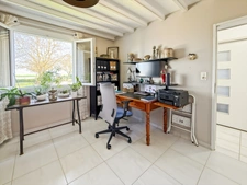 Department of Vienne (86) Character house, 8 rooms, for sale 