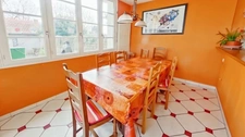 Dpt Vienne (86), à vendre à Châtellerault une maison type 9 de 261 m² - Terrain de 672 m2 