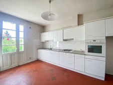 Dpt d la Vienne (86) A vendre Maison de ville type 5 à Châtellerault (86) 