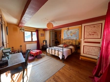 Maison de ville 320m² 10 pièces avec garage et jardin à Beauregard L'évêque 