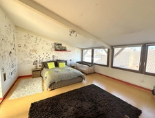 Maison de ville 320m² 10 pièces avec garage et jardin à Beauregard L'évêque 