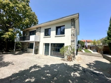 Maison 5 pièces 155m² avec piscine sur parcelle de 1024m² à Pont-du-Château 