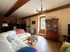 Maison de ville 115m² avec cuvage et jardin à Dallet