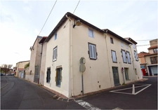 Immeuble 122m² en plein centre ville de Pont-du-Château 