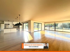 Villa d'architecte 200m² avec piscine sur parcelle de 1610m² à Pont-du-Château 