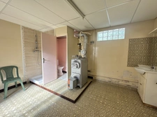 Maison 125m² 7 pièces + garage + dépendances sur parcelle de 885m² à Culhat 