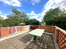 Maison 125m² 7 pièces + garage + dépendances sur parcelle de 885m² à Culhat 