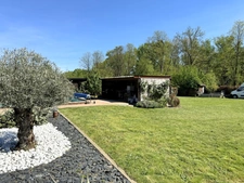 Villa d'architecte 200m² avec piscine sur parcelle de 1610m² à Pont-du-Château 