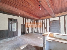 Maison de village de type Bastide Gasconne de 175 M² à rénover entièrement