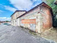 Maison de village de type Bastide Gasconne de 175 M² à rénover entièrement