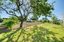 Maison de plain-pied de 135 m² à vendre - 4 chambres - 1 bureau - 7 pièces TONNAY CHARENTE (17)