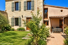 Maison à vendre 9 pièces SALLES SUR MER (17)