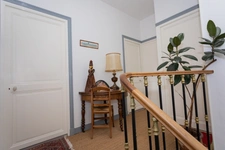 Character house for sale, 7 rooms with vaulted cellars – ROCHEFORT Centre (17)