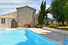 Maison à vendre Maison de caractère proche d'AIGREFEUILLE D'AUNIS (17)