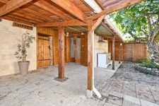 Maison à vendre 9 pièces SALLES SUR MER (17)