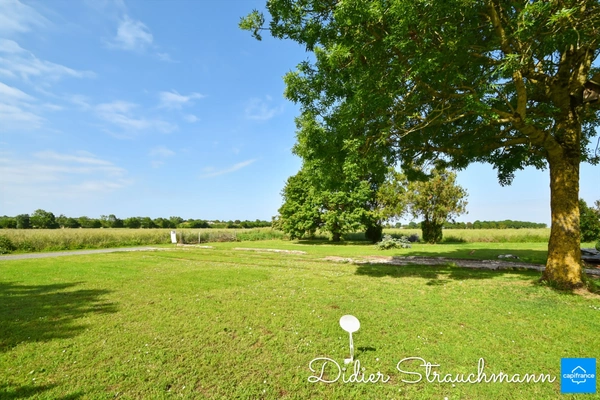 Terrain 462 m² à vendre  LE THOU (17)