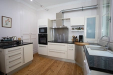 Character house for sale, 7 rooms with vaulted cellars – ROCHEFORT Centre (17)