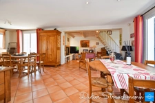 Maison à vendre 8 pièces CLAVETTE (17)