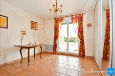 Maison à vendre 9 pièces proche de AIGREFEUILLE D'AUNIS (17)