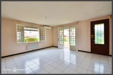 Maison à vendre de plain pied 3 chambres sur la commune de Saint Antoine de Breuilh (24)